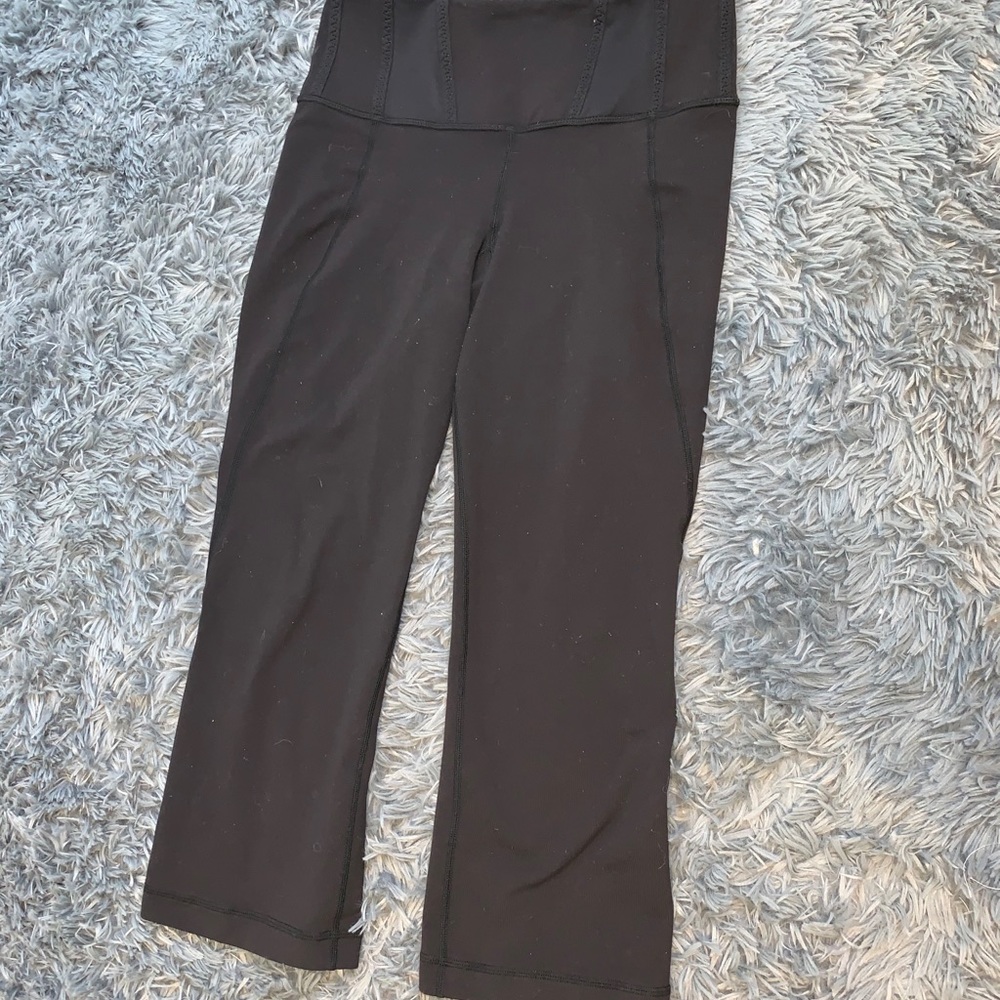 SOLD: Lululemon High Waist Leggings 4 - Picture 9 of 9